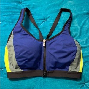 Victoria’s Secret | 32DD Knockout Sports Bra